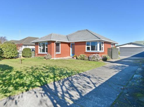 372 Breezes Road, Aranui
