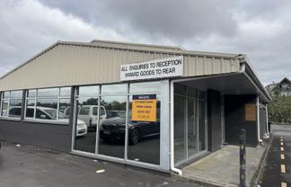 Glendene Warehouse with Showroom for Lease