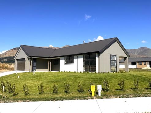 2 Sybil Drive, Wanaka