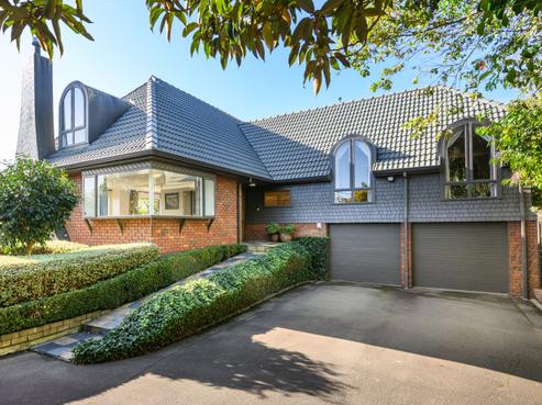 281 Fitzherbert Avenue, West End