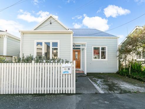 33 Donald Mclean Street, Newtown