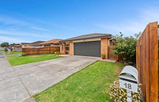 18 Maadi Place, Papakura