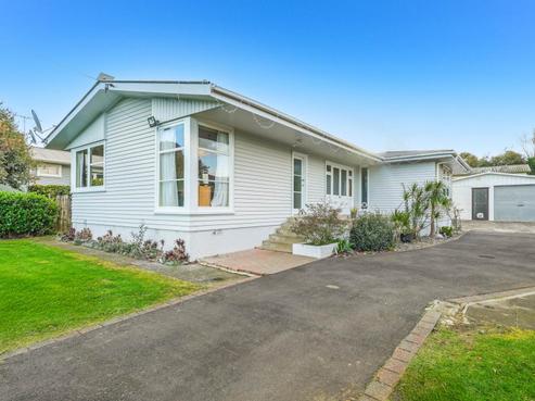 17 Kayes Road, Pukekohe