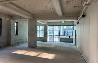 Studio/ Gym/ Yoga/ Pilates ?