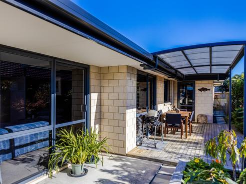 26 Ara Drive, Redwoodtown