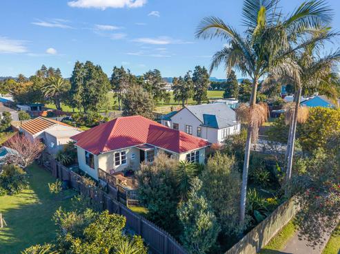 33 Domain Road, Whakatane