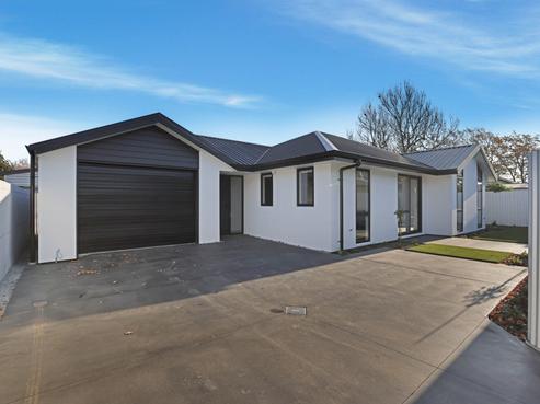 8C Cameron Street, Ashburton