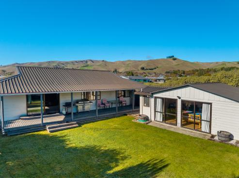 16 Faulkland Drive, Witherlea