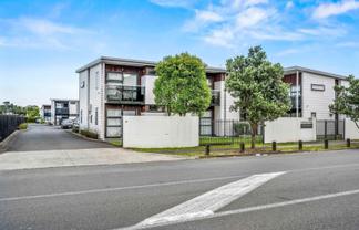 1/69 McKenzie Road , Mangere Bridge