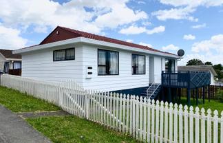 3/1 Rebecca Rise, Clendon Park