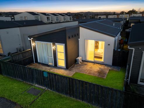 6 Swamp Kauri Grove, Papakura
