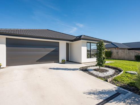 5 Heston Lane, Hope