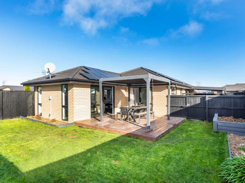 2 Lucca Crescent, Rolleston