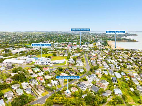 12 Korotaha Terrace, Rothesay Bay