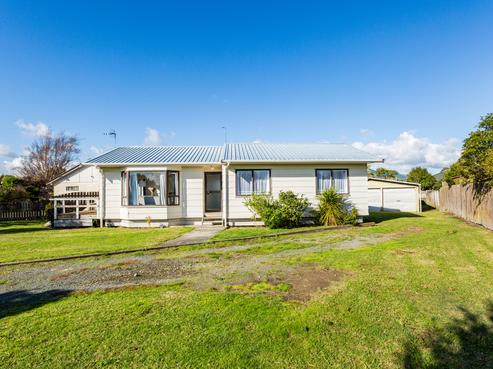 10 Campbell Avenue, Paraparaumu