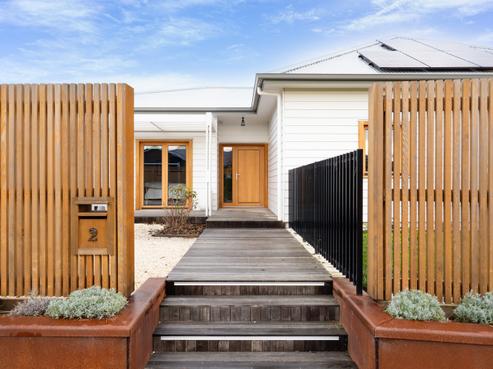 2 Rich Rise, Havelock North