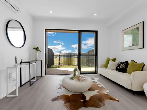 17 Barneys Farm Road, Clendon Park