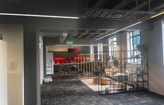 MODERN CHARACTER OFFICE ON SHORTLAND
