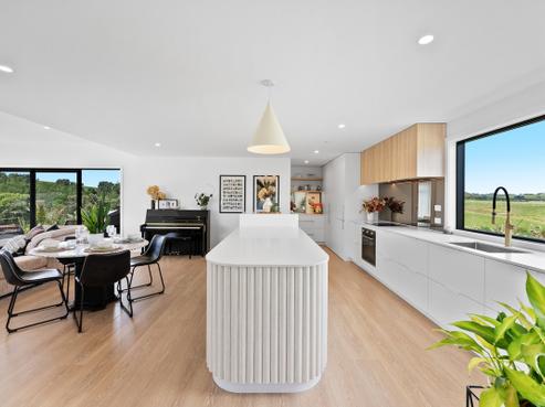 26 Washer Road, Omata