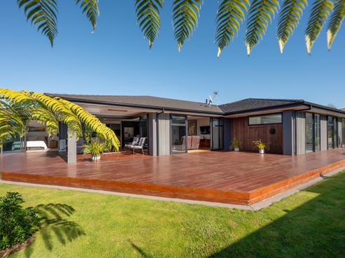 10 Erlam Place, Westbrook