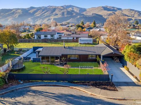 2 Bruce Street, Cromwell