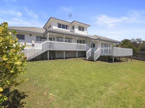16 Alec Craig Way, Gulf Harbour