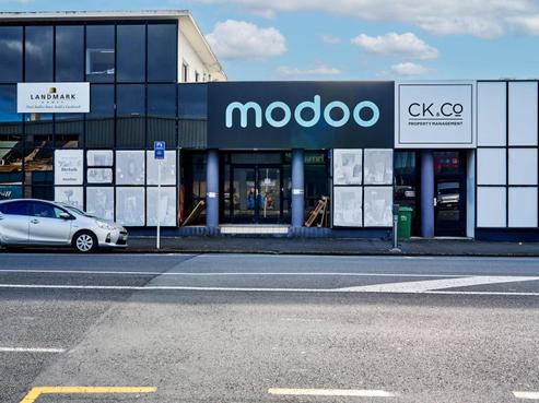 7/1 Jackson Street, Petone
