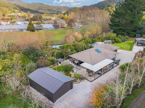 55A Stanley Street, Wainuiomata