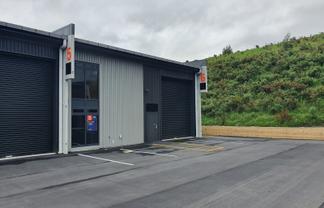 Premium Tauriko industrial unit