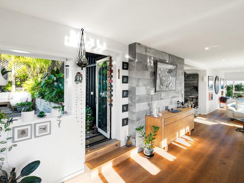 8/11A Garden Place, Hamilton Central
