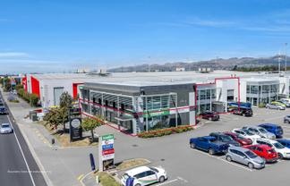 Vendor motivated - must be sold!