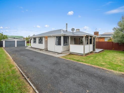 70 Bailey Street, Huntly