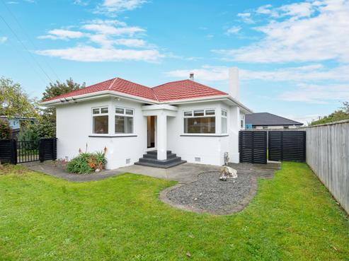95 Bartholomew Road, Levin