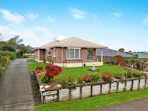 14 Brymer Road, Grandview Heights