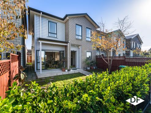 28 Kuurae Crescent, Weymouth