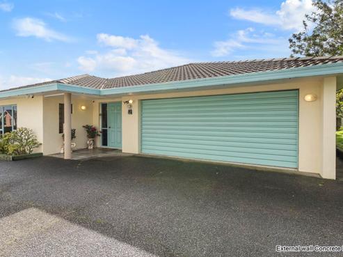 11 Mount Blanc Place, Northpark