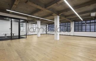 Elevate Your Business in the Heart of Queen S
