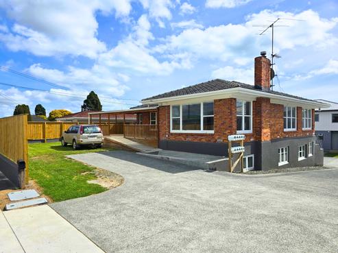 70 Clevedon Road, Papakura