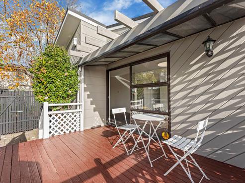 21B College Road, Northcote