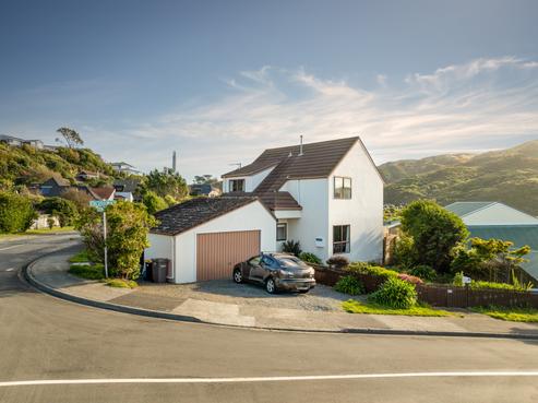 1 Atwood Grove, Churton Park