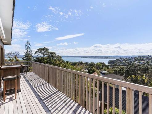 53 Island Bay Road, Beach Haven