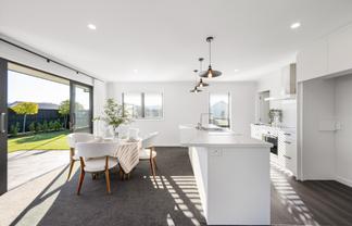 2 Chapel Close, Springlands