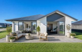 2 Chapel Close, Springlands