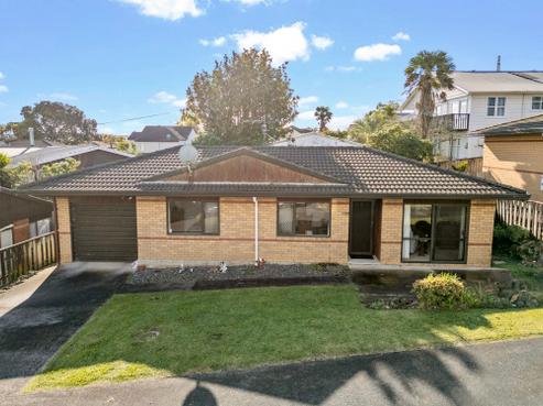 2/101 Wallace Road, Mangere Bridge