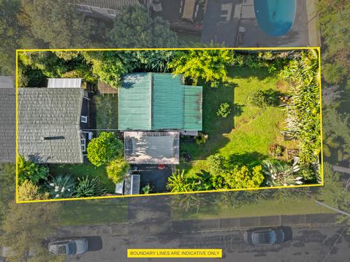 2/2 Earl Road, Titirangi