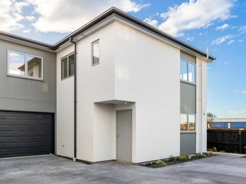 2/40 Vagues Road, Northcote