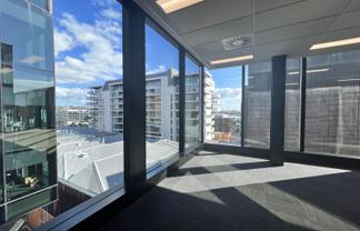 Modern Office - Prime Location