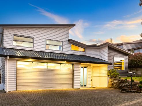 38 Tongariro Drive, Aotea