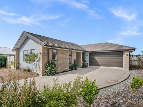 11 Kekewai Place, Tikipunga