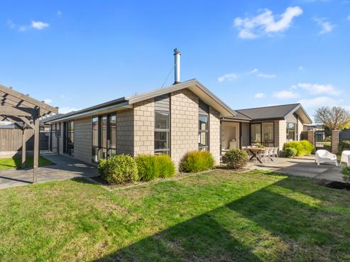 65 Liffey Springs Drive, Lincoln